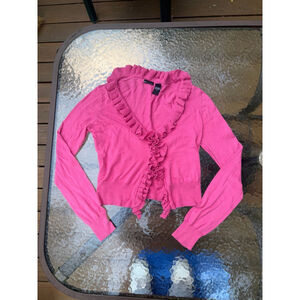 Moda v-neck ruffled open pink cardigan size S